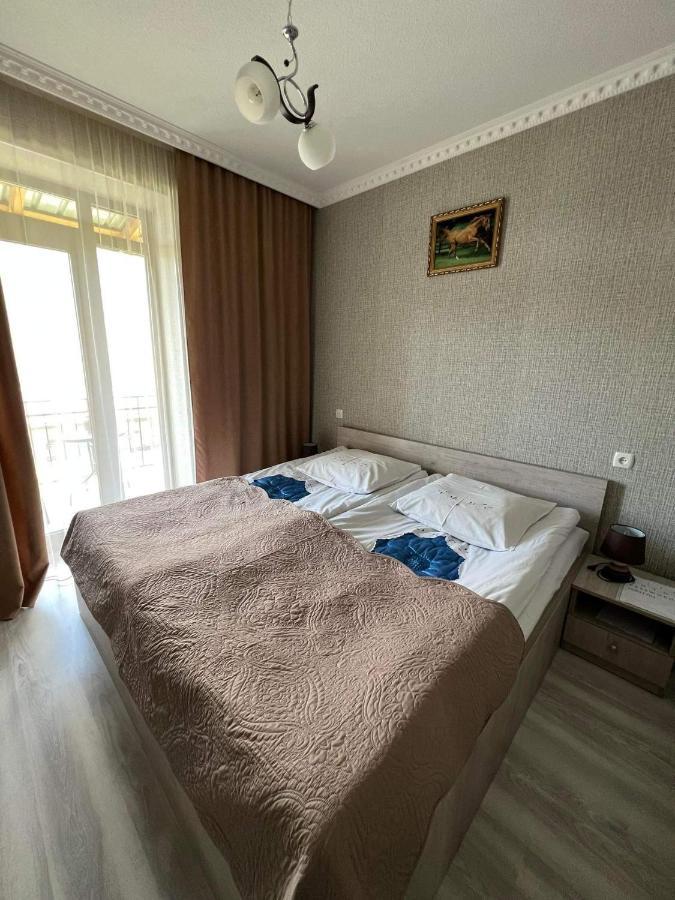Hotel Crystal Kazbegi Exteriér fotografie