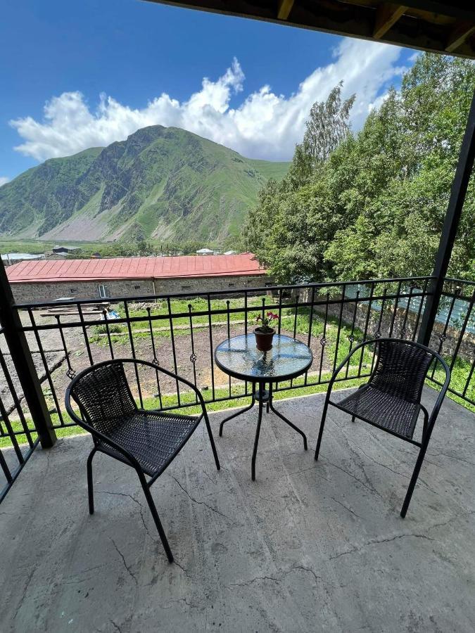 Hotel Crystal Kazbegi Exteriér fotografie