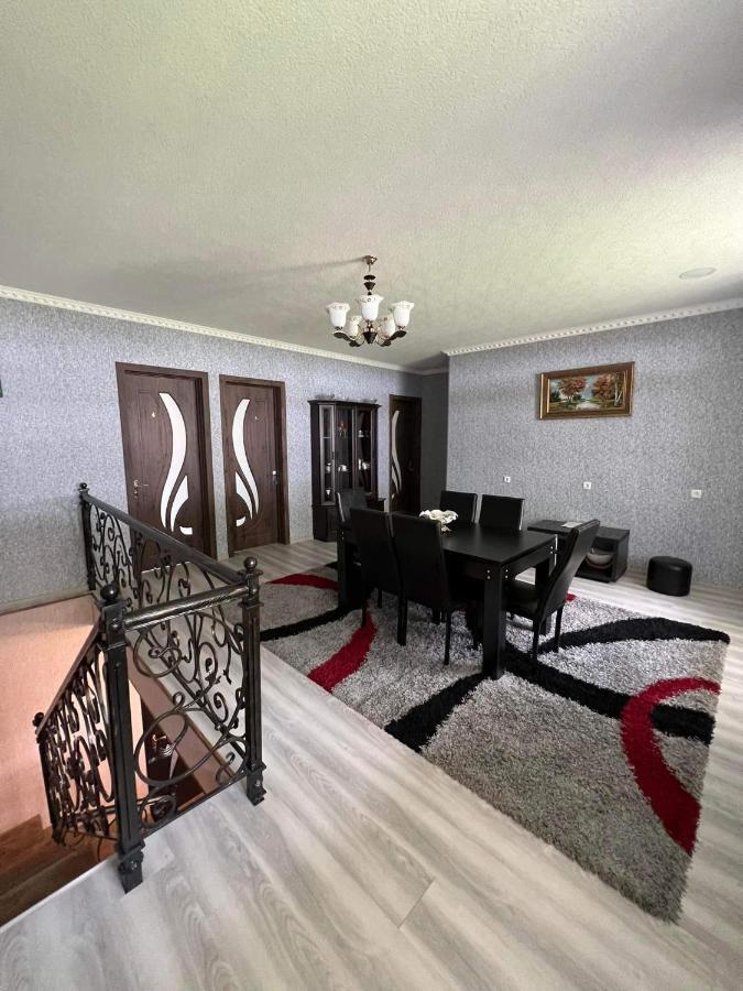 Hotel Crystal Kazbegi Exteriér fotografie